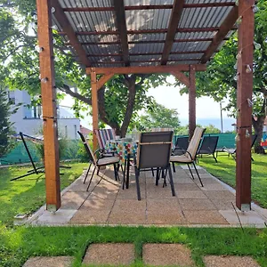  Apartment Peruc With Big Terrace And Beautiful Garden